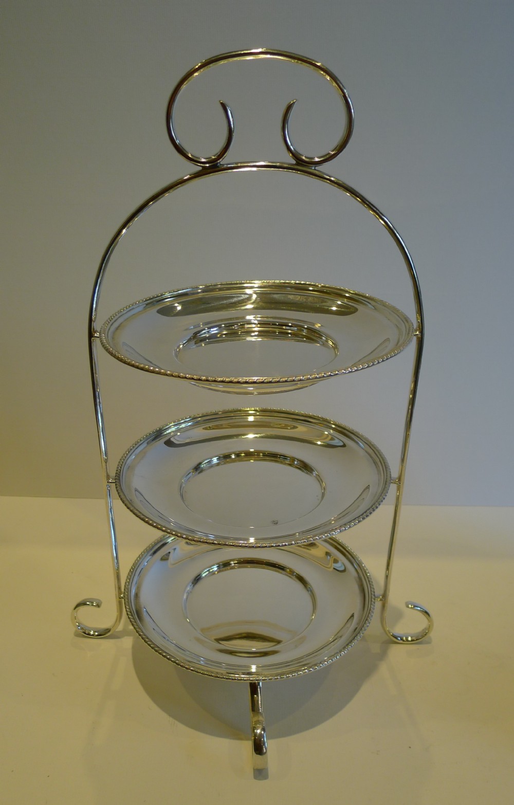 Silver cake hotsell stand 3 tier