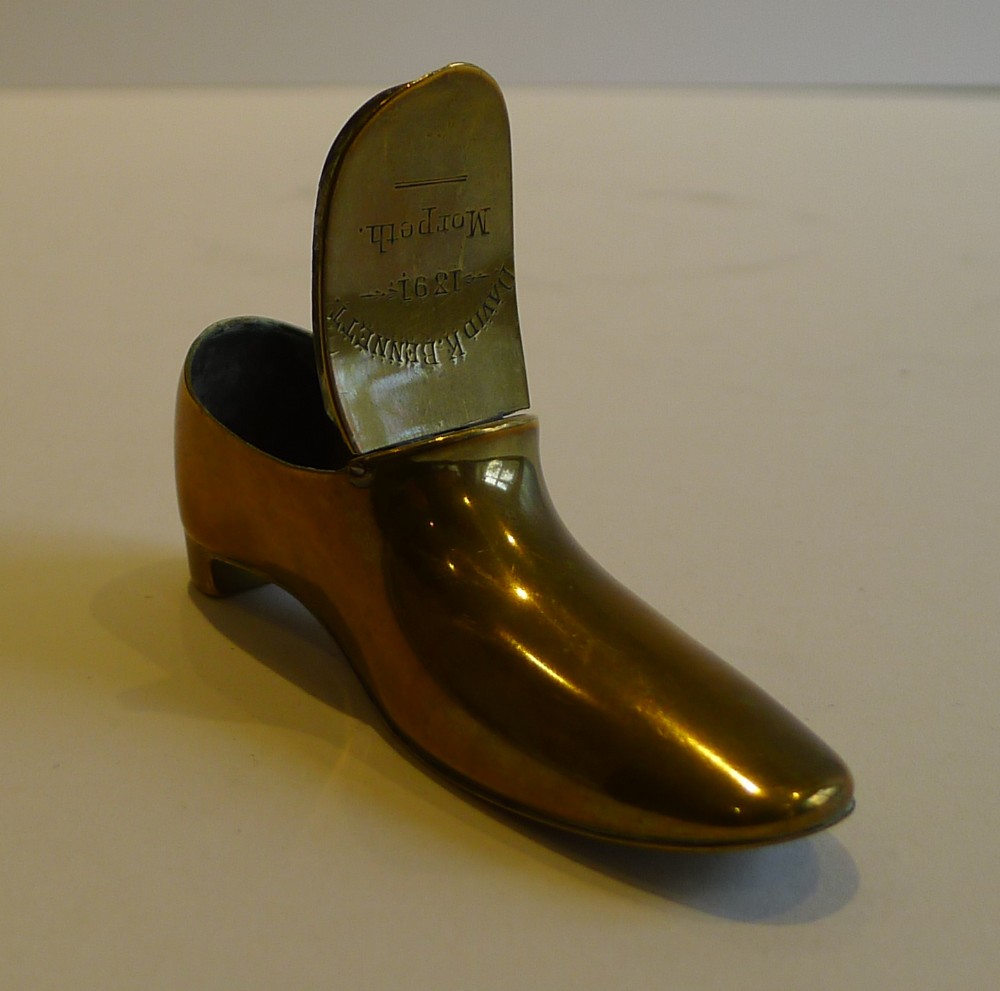 antique victorian shoe snuff in brass dated 1891