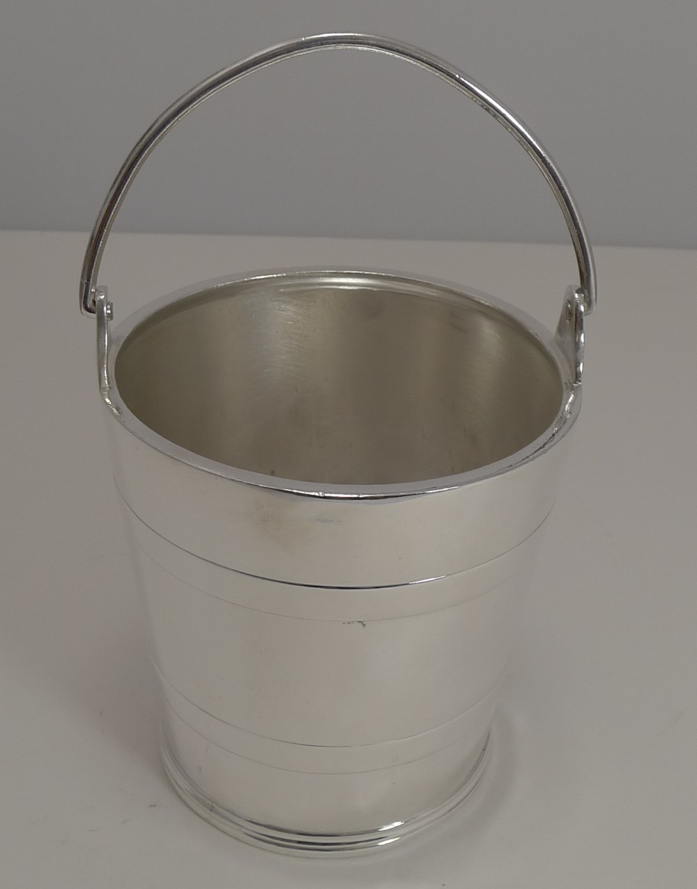 vintage silver plated ice bucket by elkington co 1938