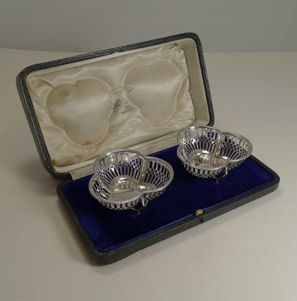 pair cased english sterling silver baskets 1910