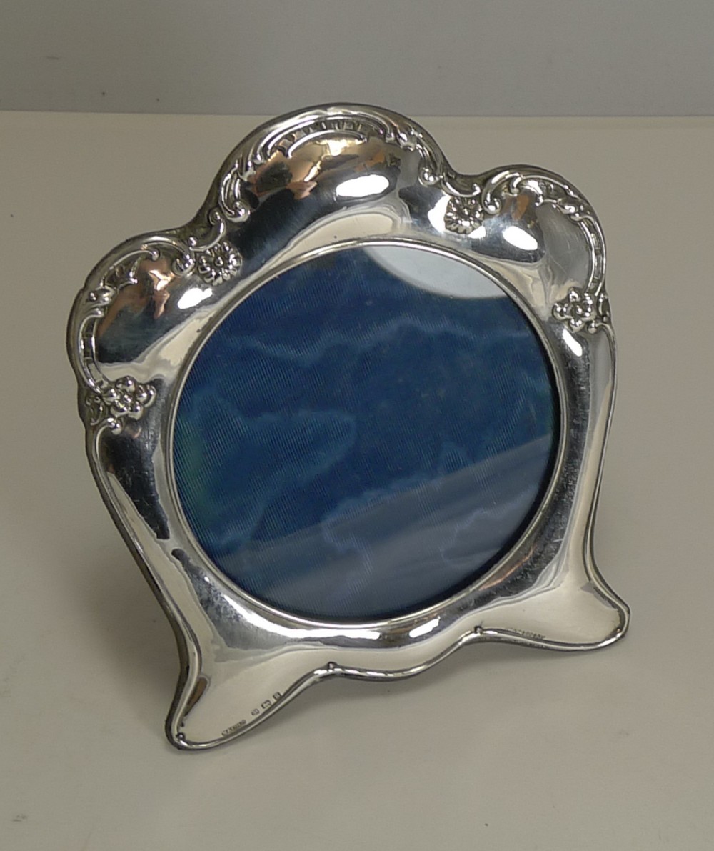 stylish antique english art nouveau photograph frame in sterling silver