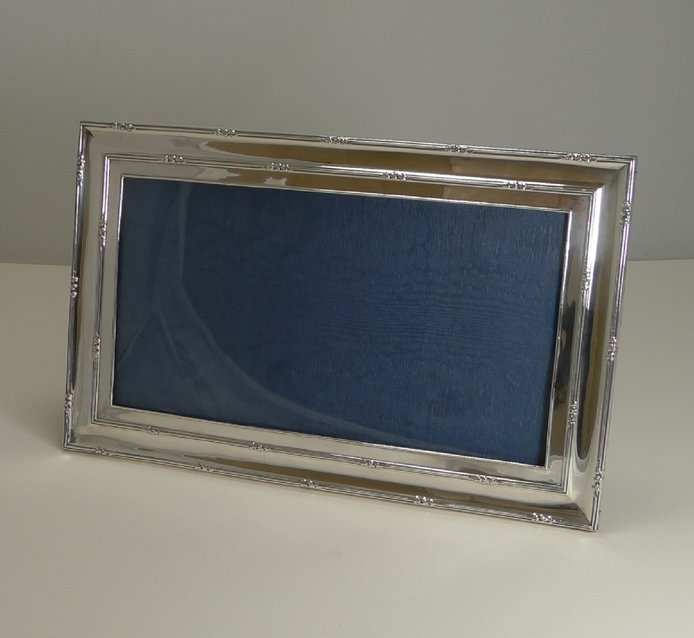 large antique english sterling silver twoway photograph picture frame 1909