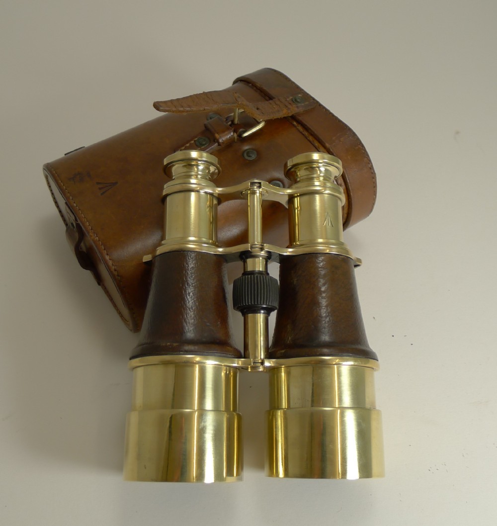 superb pair ww1 binoculars and case british officer's issue 1918