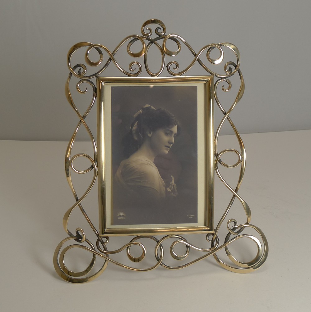 antique english art nouveau photograph frame in brass c18901900