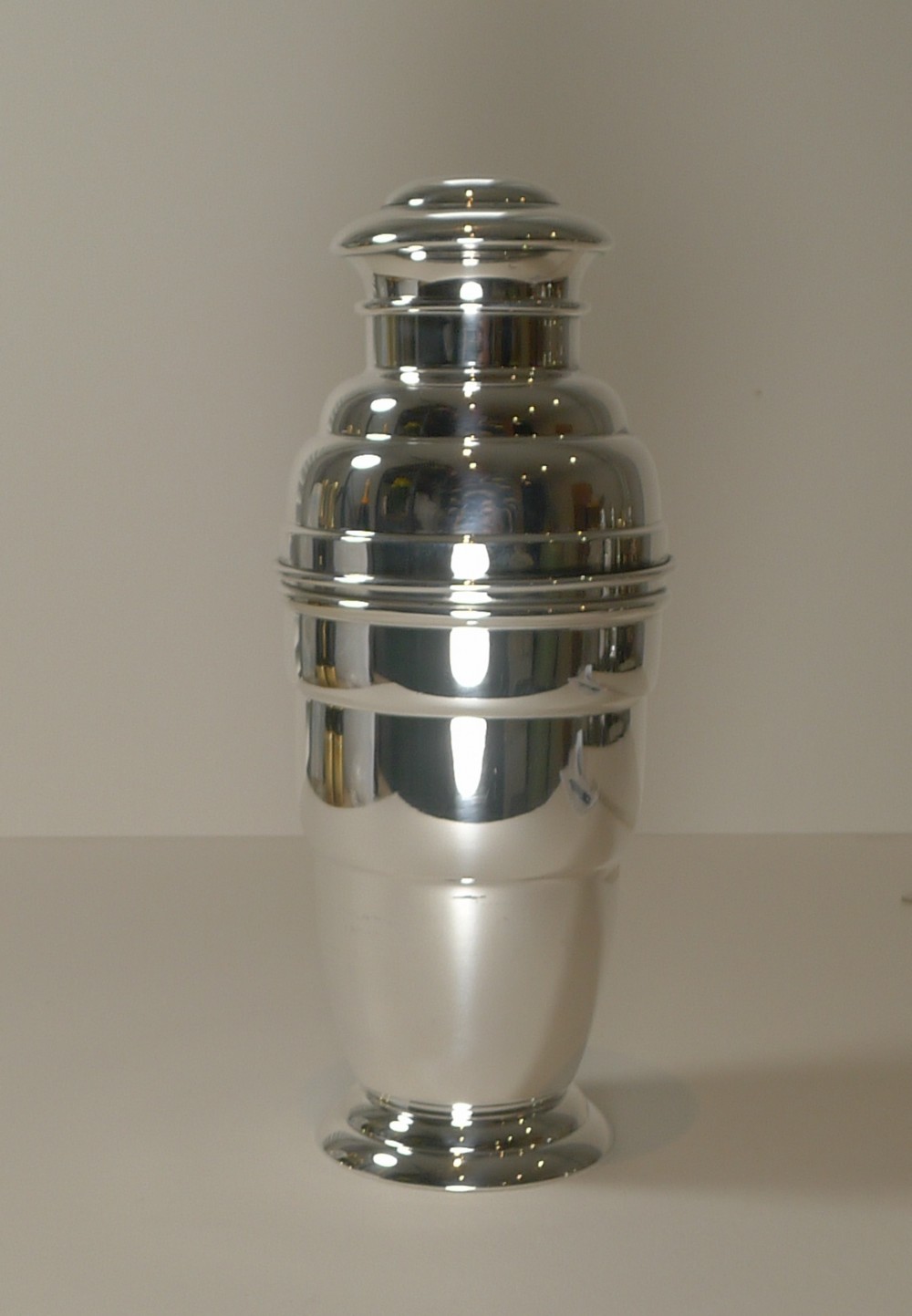 english art deco cocktail shaker c1930 silver plate