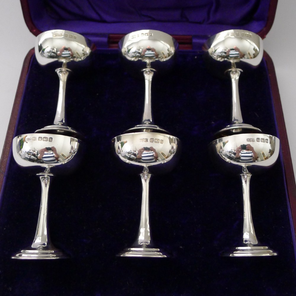 cased set of 6 silver liqueur 'champagne coupes james dixon sons sheffield 1910