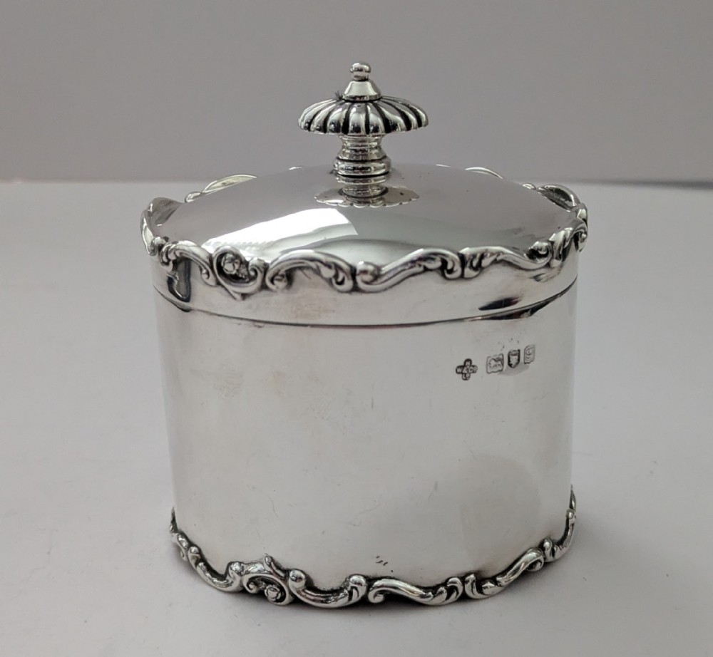 elegant english sterling silver tea caddy london 1902