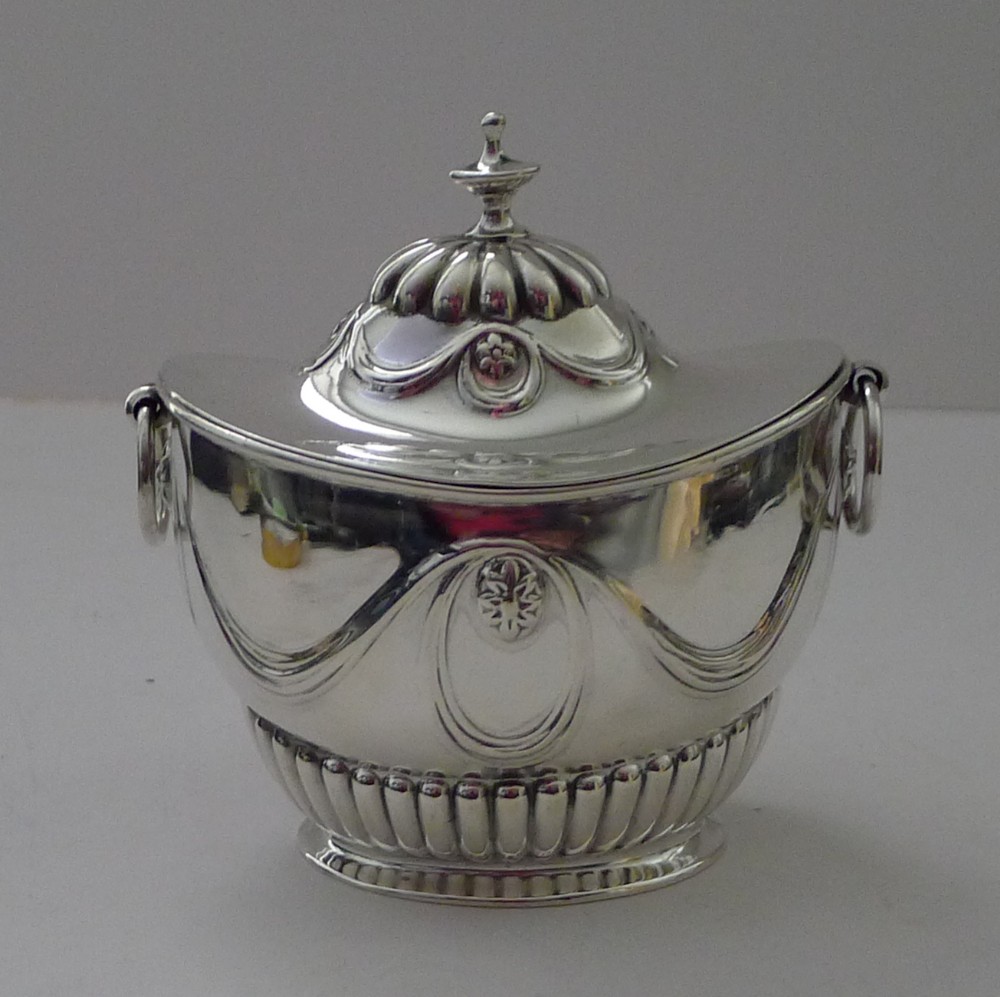 antique english solid sterling silver tea caddy 1902
